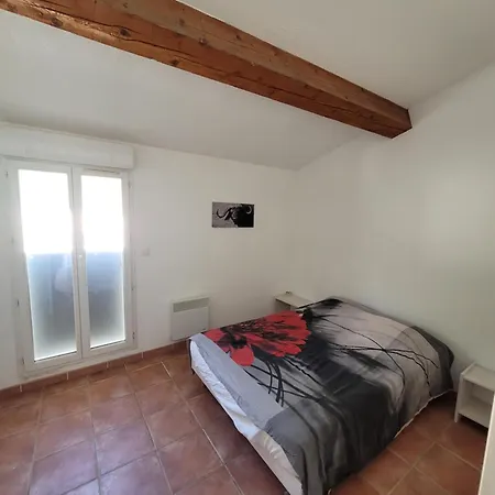 Дом отдыха Maison Avec Piscine Dans